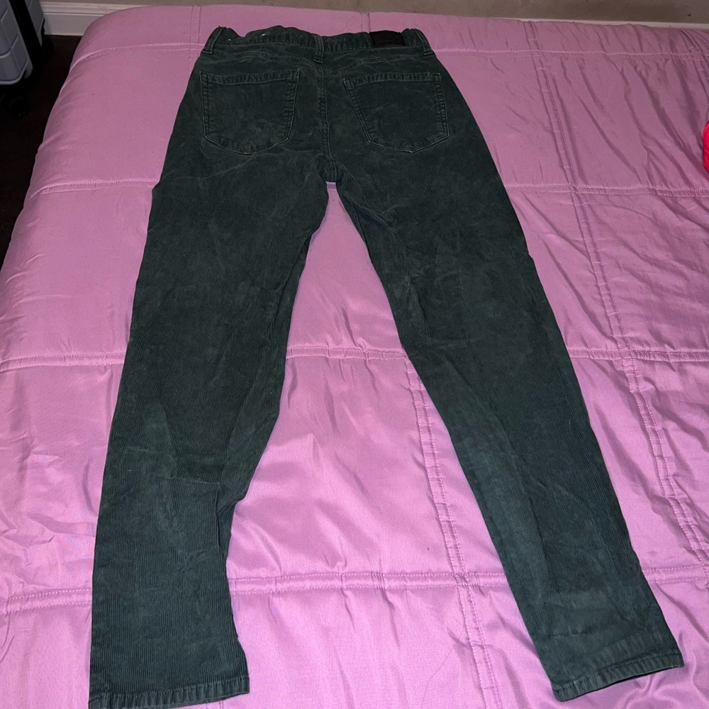 American Eagle Outfitters Mom Jeans
